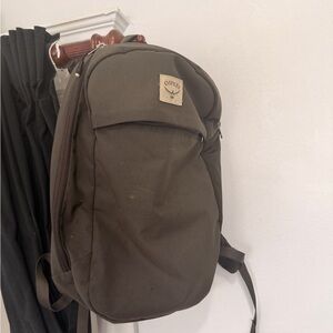Osprey Olive Backpack for Men